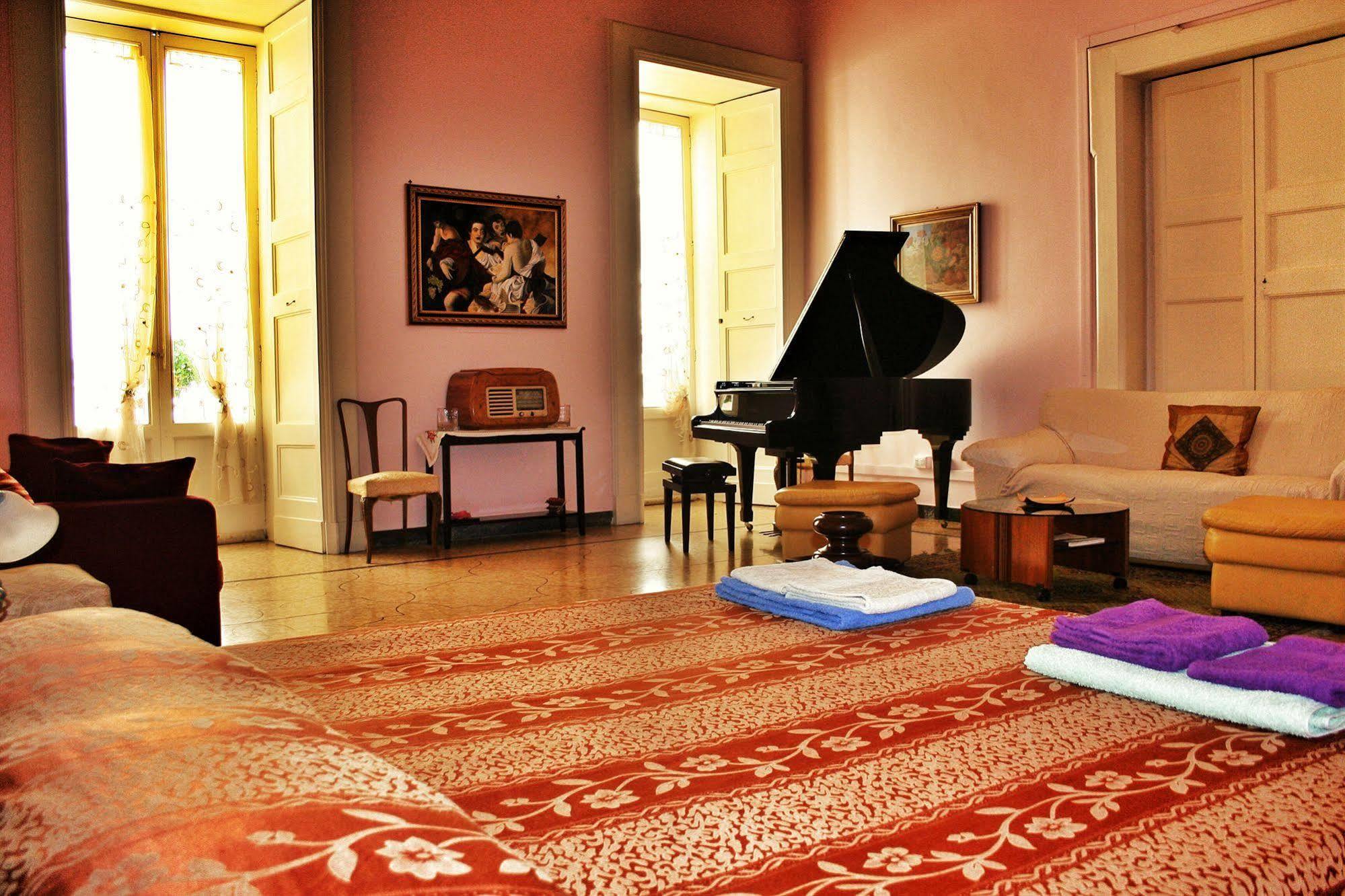 Palazzo Belli B&B Lecce Kültér fotó